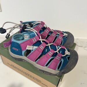 Keen Newport Boundless Kids Sandals - Pink and Blue